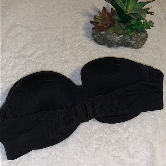 Victoria’s Secret strapless black bra - Picture 3 of 4